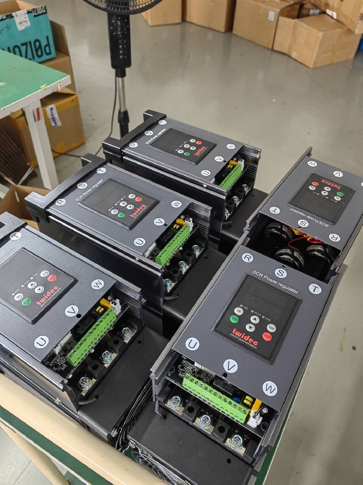 电力调整器会产生谐波吗？