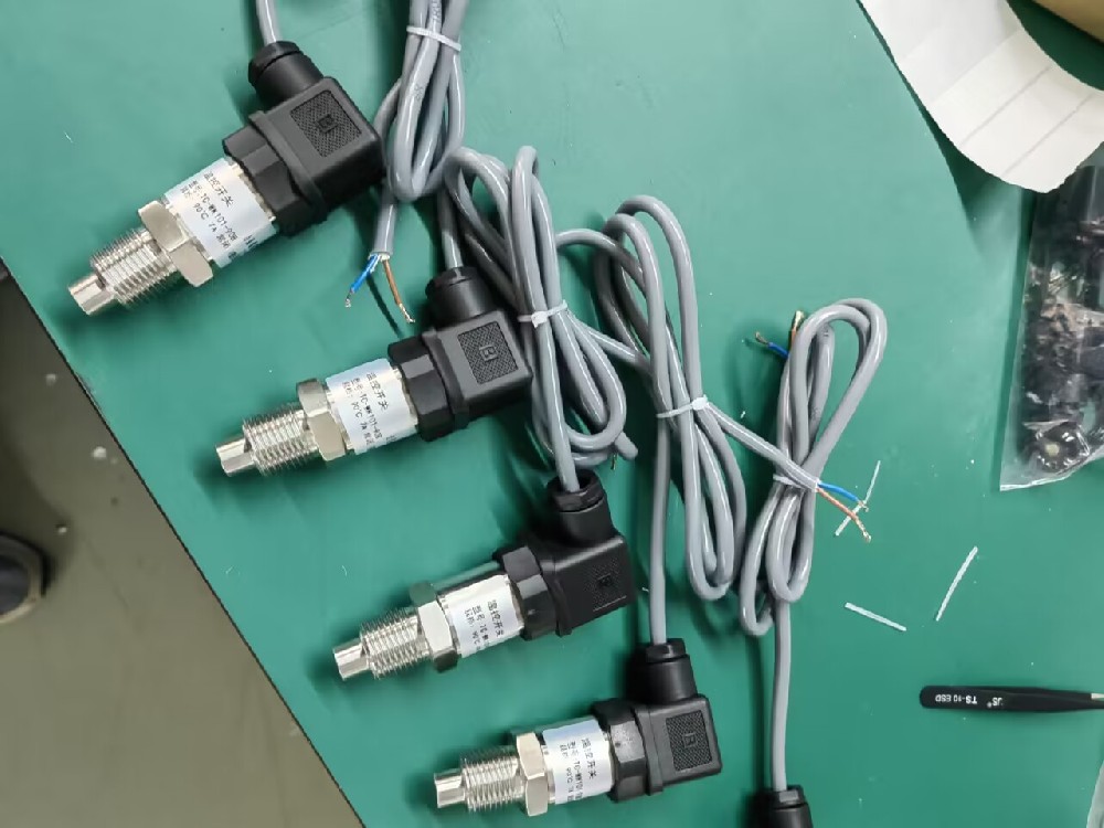 热电偶可能接受的最大压力是几多？在高压环境下是否会影响丈量正确性？